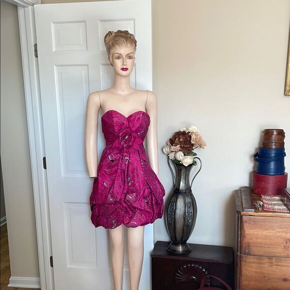 Night Moves Elegant Pink Strapless Dress size 2 - Picture 1 of 11
